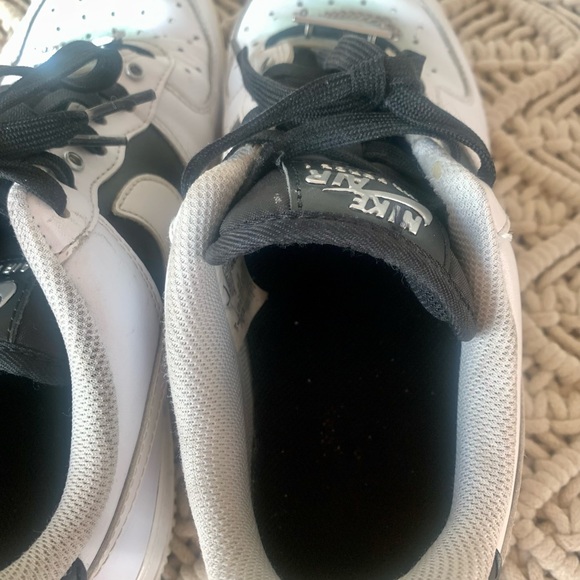 Nike Air Force 1 07 Premium Sneakers size 8 men chain - Picture 4 of 9